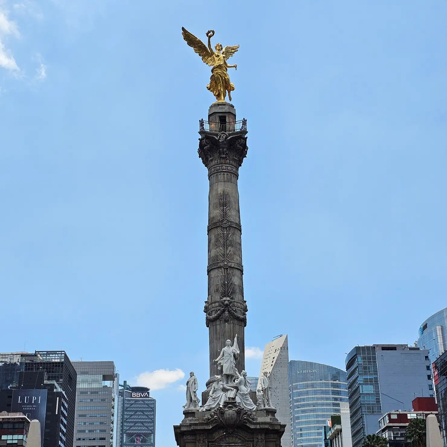 Ángel de la Independencia en Paseo de la Reforma, Ciudad de México